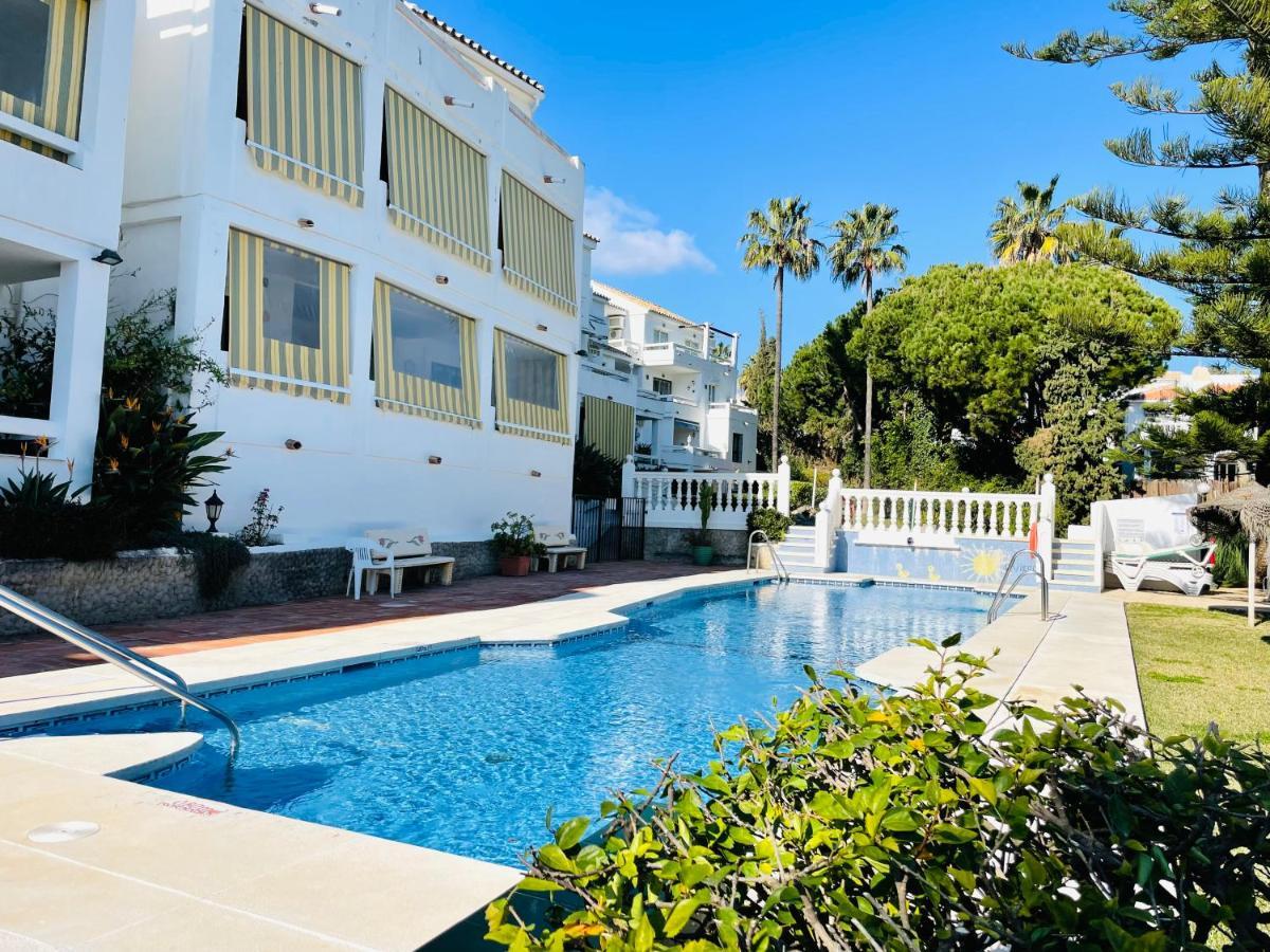 Riviera By The Beach 2 Bedroom Apartment Sitio de Calahonda Esterno foto