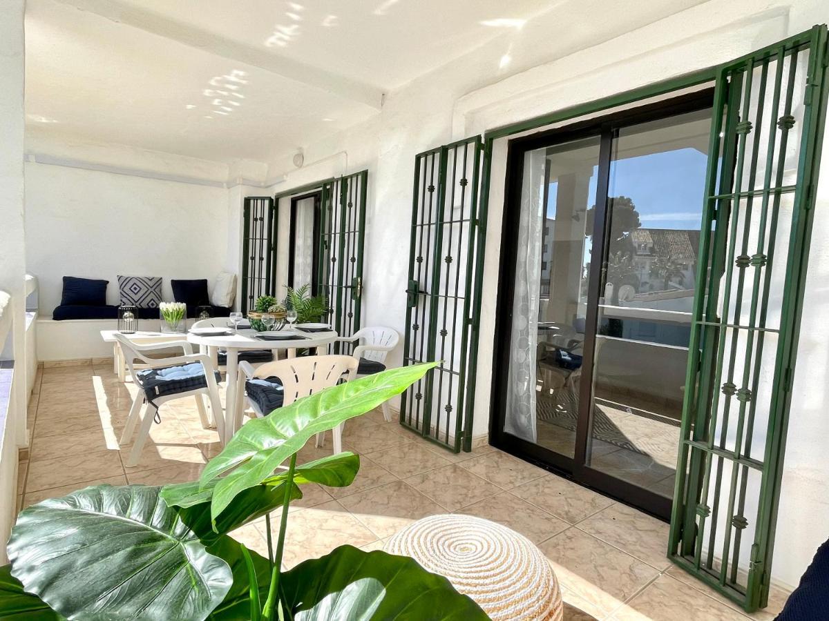 Riviera By The Beach 2 Bedroom Apartment Sitio de Calahonda Esterno foto